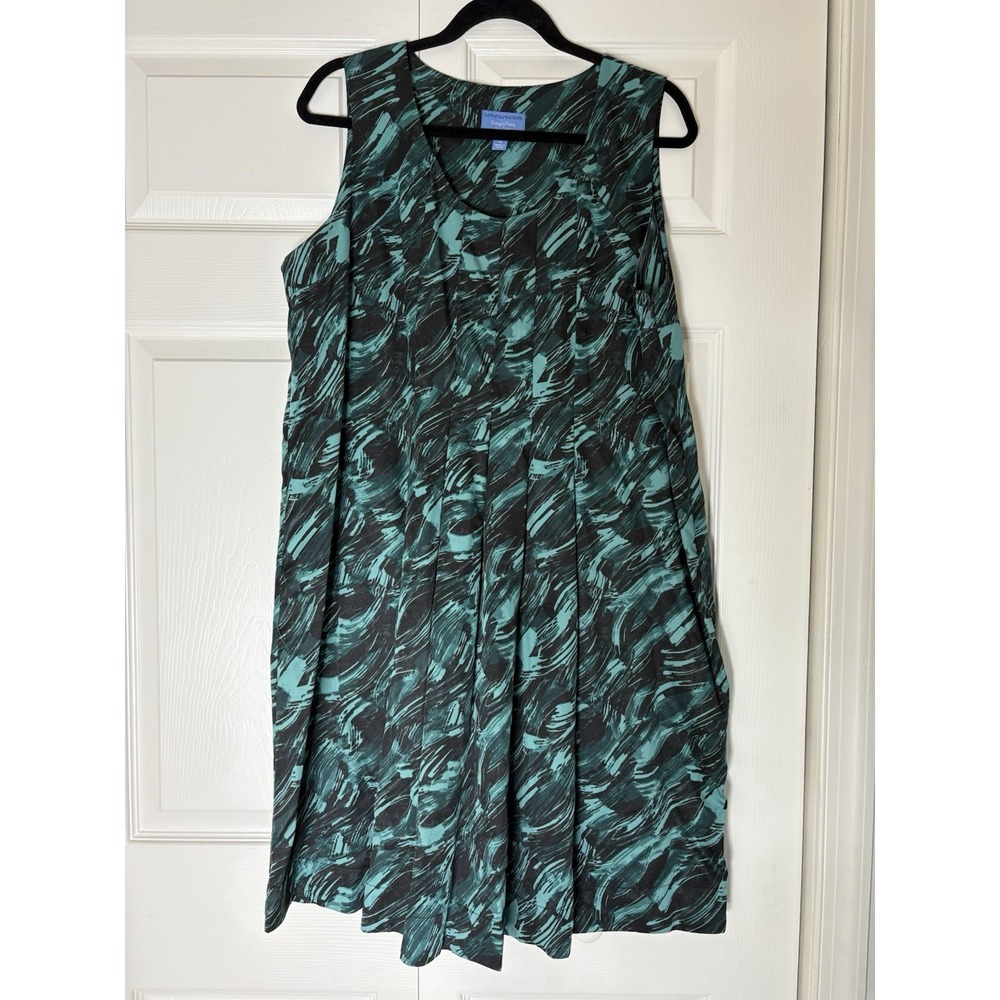 Simply Vera Vera Wang Women's Sleeveless Pleated Dress Size 16